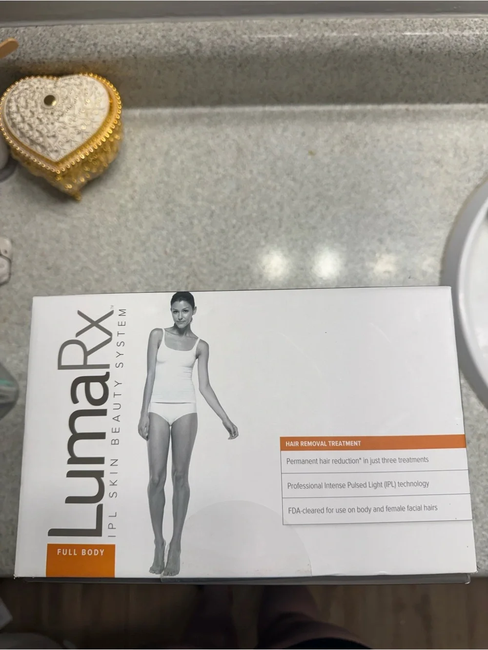 LumaRx IPL6800 Full Body IPL Hair Removal System + Face Attachment